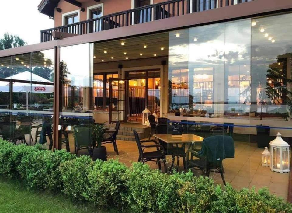 斯罗兹尼布兹格酒店 比斯库佩茨 外观 照片